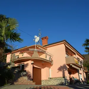 Valentina , Opatija Kroatien